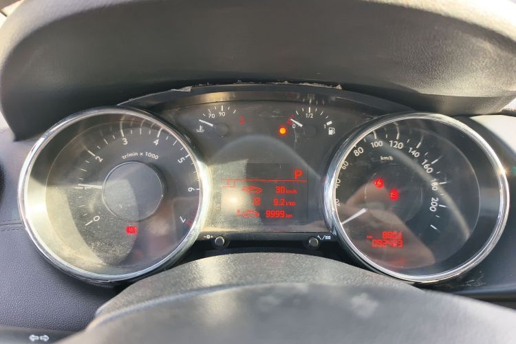 Used Peugeot 3008 2016 2.0L Automatic Classic Edition Instrument Cluster