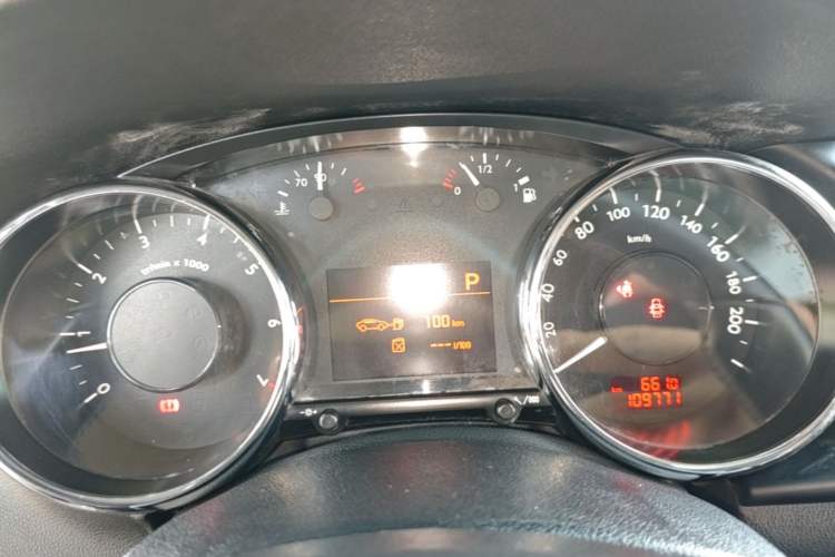 Used Peugeot 3008 2016 2.0L Automatic Trend Edition Instrument Cluster