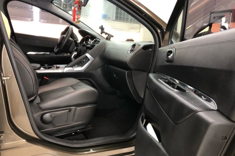 Used Peugeot 3008 2016 1.6THP Automatic Trend Edition Interior 1
