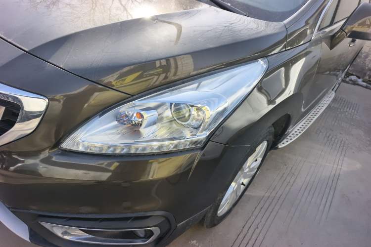 Used Peugeot 3008 2016 2.0L Automatic Classic Edition Left Front Headlight