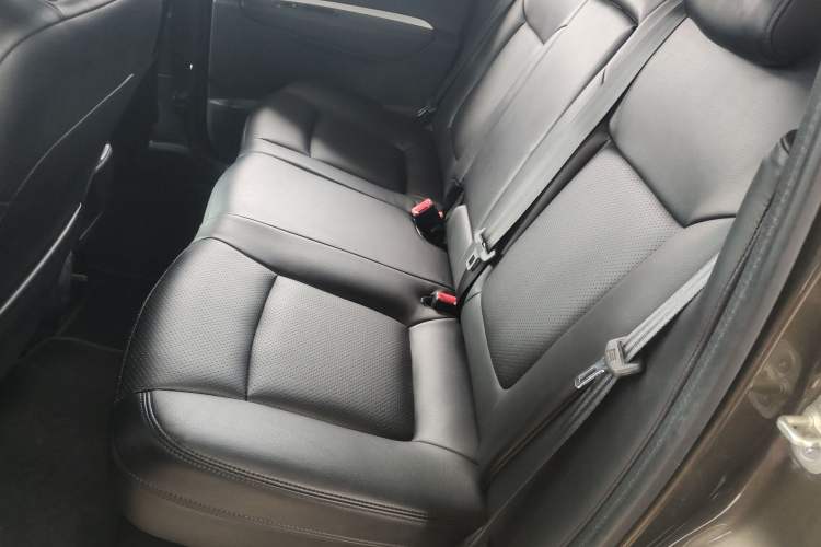 Used Peugeot 3008 2016 2.0L Automatic Classic Edition Left Rear Seat