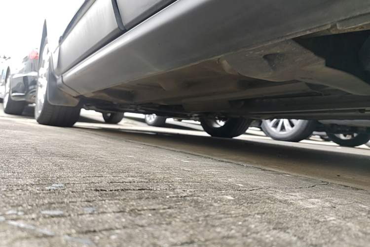 Used Peugeot 3008 2016 2.0L Automatic Classic Edition Left Side Sill
