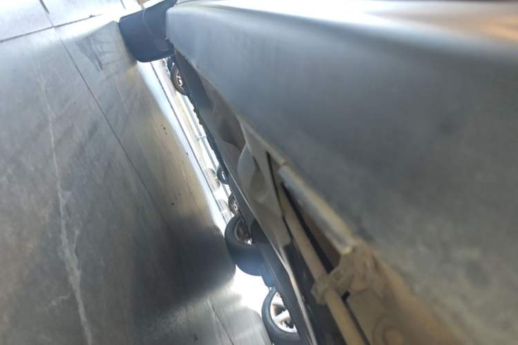 Used Peugeot 3008 2016 1.6THP Automatic Standard Edition Left Side Sill