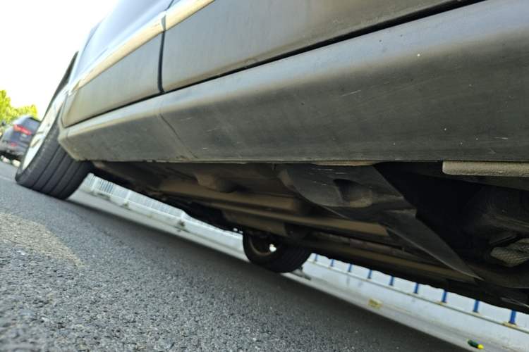 Used Peugeot 3008 2016 1.6THP Automatic Classic Edition Left Side Sill