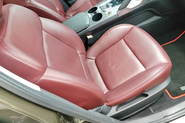 Used Peugeot 3008 2016 2.0L Automatic Classic Edition Right Front Seat