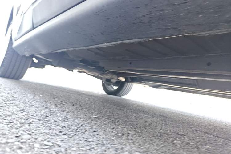Used Peugeot 3008 2016 1.6THP Automatic Classic Edition Right Side Sill