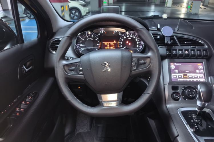 Used Peugeot 3008 2016 1.6THP Automatic Prestige Edition Steering Wheel