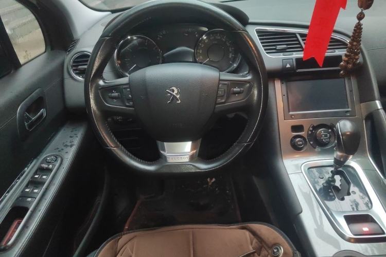 Used Peugeot 3008 2016 1.6THP Automatic Trend Edition Steering Wheel