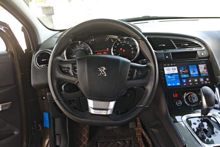 Used Peugeot 3008 2016 2.0L Automatic Trend Edition Steering Wheel