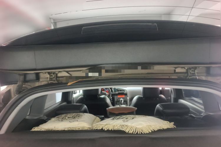 Used Peugeot 3008 2016 1.6THP Automatic Trend Edition Trunk