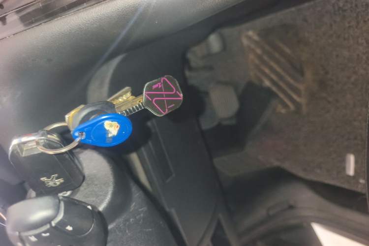 Used Peugeot 3008 2016 1.6THP Automatic Trend Edition Vehicle Key