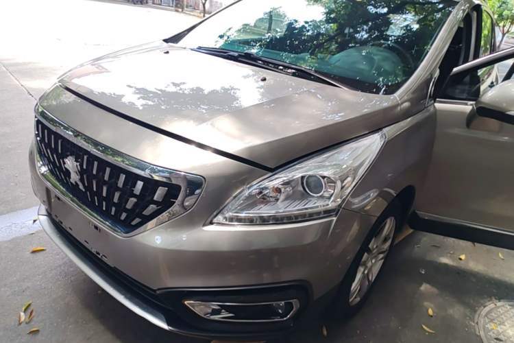 Used Peugeot 3008 2016 1.6THP Automatic Classic Edition Guazi used car, China used car export, Used car for sale, Used  cars, Cheapest cars for sale