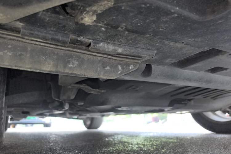 Used Peugeot 3008 2016 2.0L Automatic Classic Edition Chassis Front Right