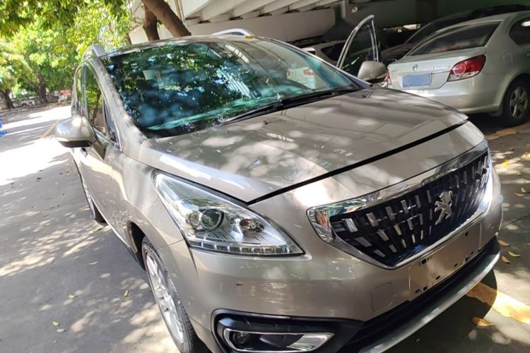 Used Peugeot 3008 2016 1.6THP Automatic Classic Edition Front Right 45 Deg
