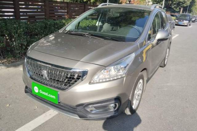 Ojetý Peugeot 3008 2016 2.0L Automatic Classic Edition