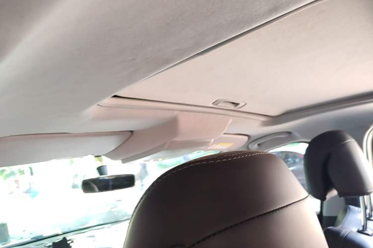 Used Peugeot 3008 2016 1.6THP Automatic Classic Edition Headliner