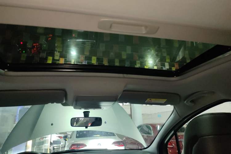 Used Peugeot 3008 2016 1.6THP Automatic Trend Edition Headliner