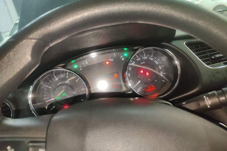 Used Peugeot 3008 2016 2.0L Automatic Classic Edition Instrument Cluster