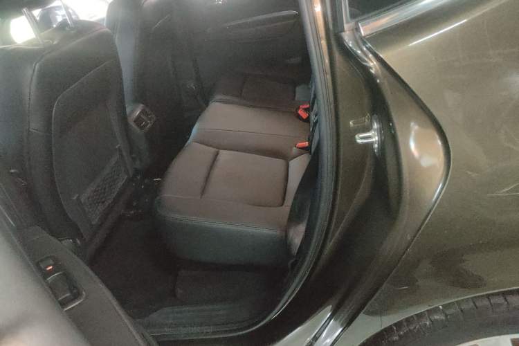 Used Peugeot 3008 2016 2.0L Automatic Classic Edition Left Rear Seat