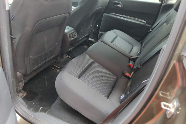 Used Peugeot 3008 2016 2.0L Automatic Classic Edition Left Rear Seat