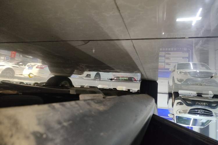 Used Peugeot 3008 2016 2.0L Automatic Classic Edition Left Side Sill