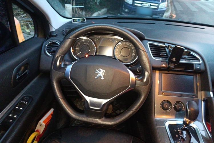 Used Peugeot 3008 2016 1.6THP Automatic Standard Edition Steering Wheel