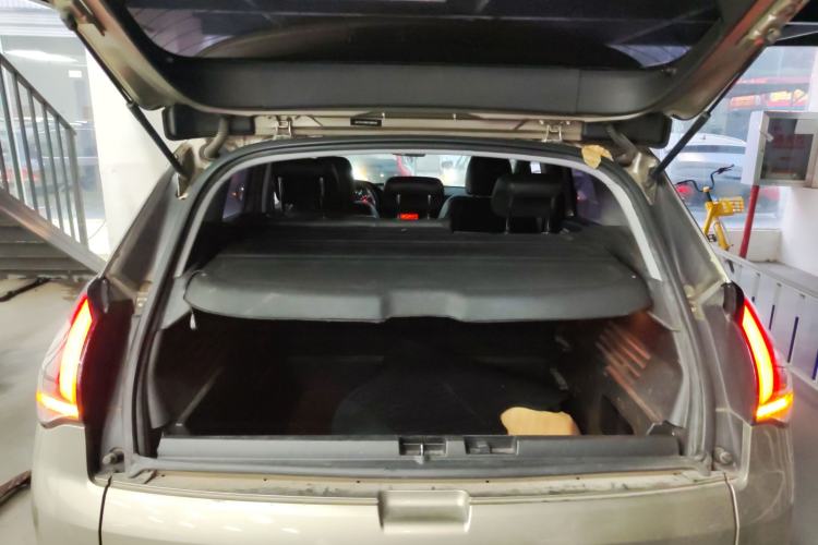 Used Peugeot 3008 2016 1.6THP Automatic Trend Edition Trunk