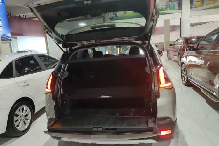 Used Peugeot 3008 2016 1.6THP Automatic Trend Edition Trunk