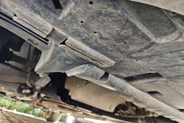 Used Peugeot 3008 2016 2.0L Automatic Classic Edition Chassis Front Right