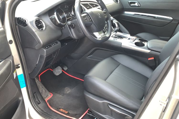 Used Peugeot 3008 2016 2.0L Automatic Classic Edition Driver Seat