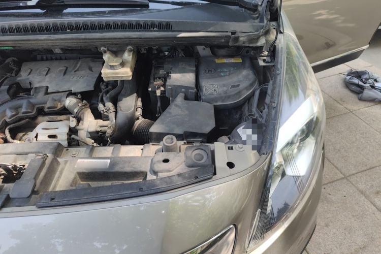 Used Peugeot 3008 2016 1.6THP Automatic Prestige Edition Engine Bay Left