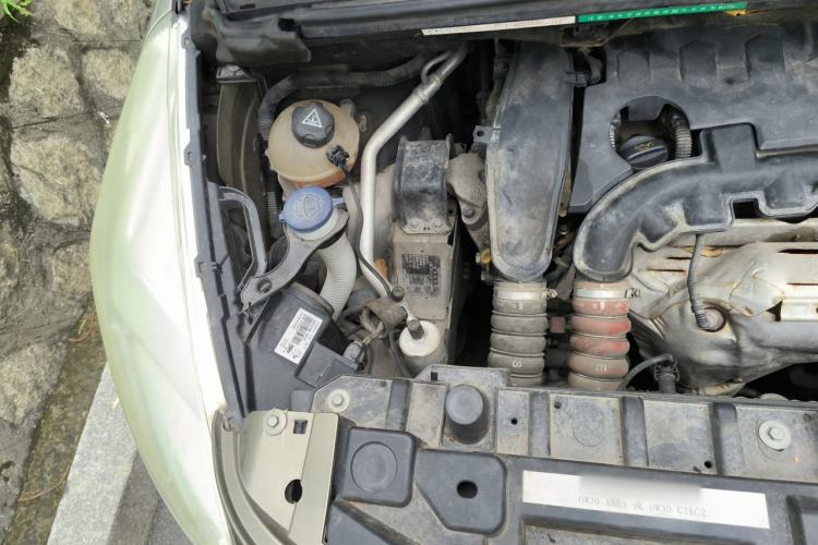 Used Peugeot 3008 2016 1.6THP Automatic Classic Edition Engine Bay Right