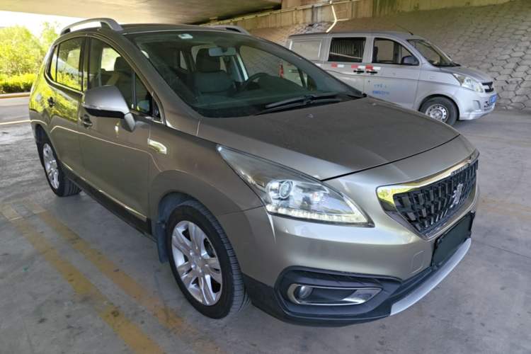 Used Peugeot 3008 2016 1.6THP Automatic Classic Edition Front Right 45 Deg