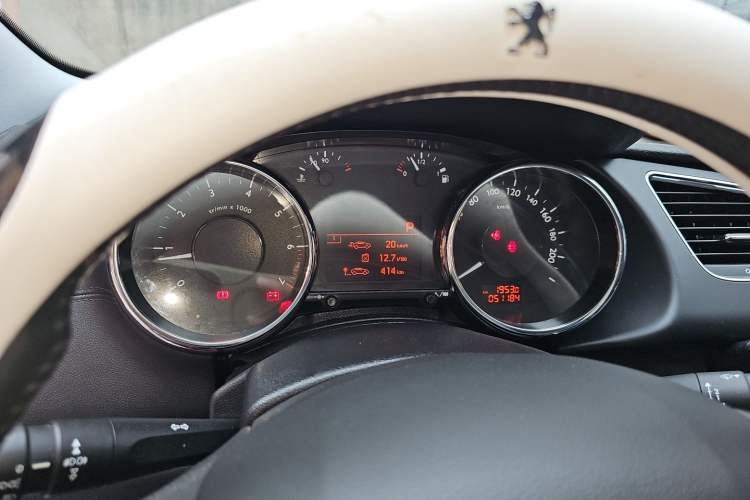 Used Peugeot 3008 2016 2.0L Automatic Trend Edition Instrument Cluster