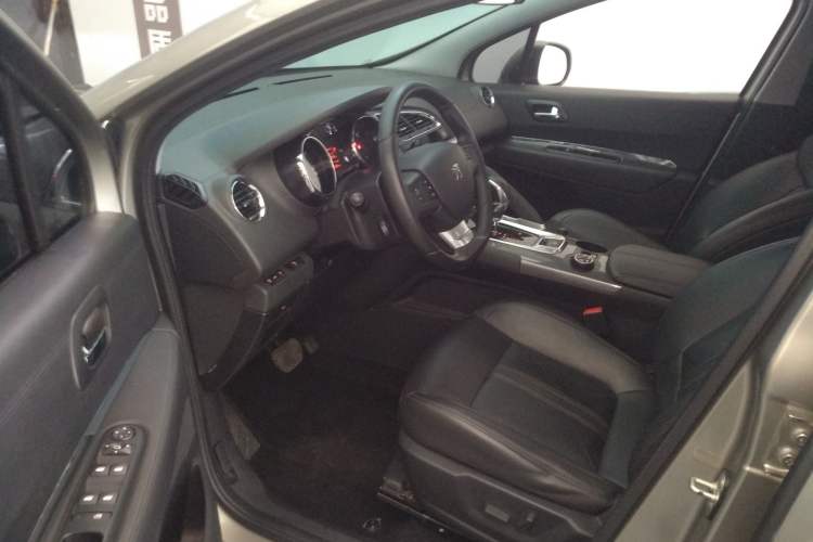Used Peugeot 3008 2016 1.6THP Automatic Trend Edition Left Front Seat