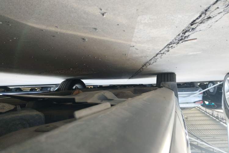 Used Peugeot 3008 2016 1.6THP Automatic Classic Edition Left Side Sill