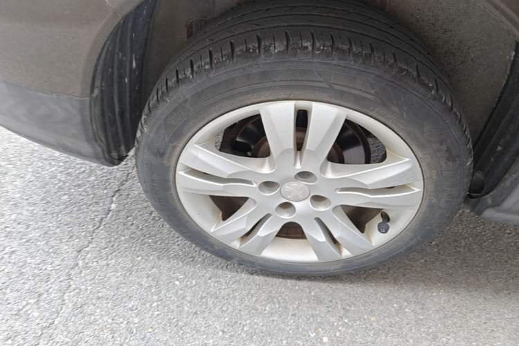 Used Peugeot 3008 2016 2.0L Manual Classic Edition Right Rear Wheel Hub