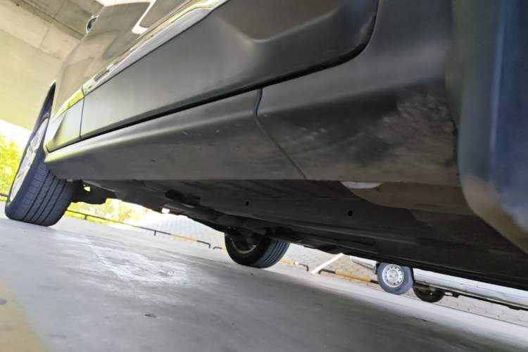 Used Peugeot 3008 2016 1.6THP Automatic Classic Edition Right Side Sill