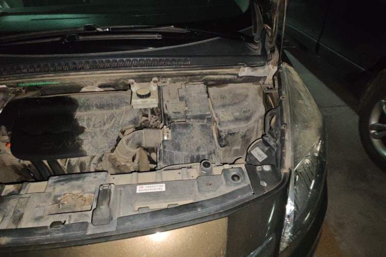 Used Peugeot 3008 2016 2.0L Automatic Classic Edition Engine Bay Left