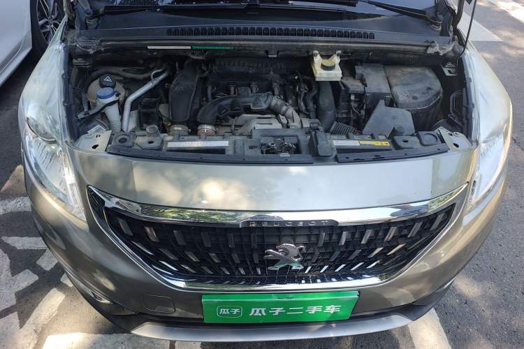 Used Peugeot 3008 2016 1.6THP Automatic Standard Edition Engine Bay
