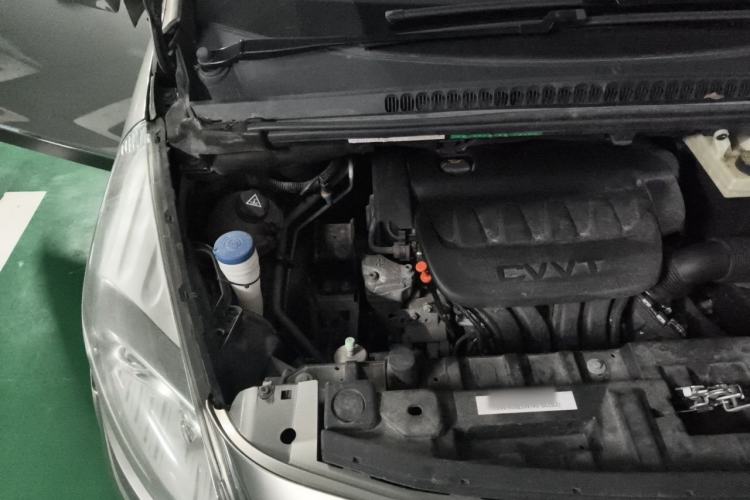 Used Peugeot 3008 2016 2.0L Automatic Standard Edition Engine Bay Right