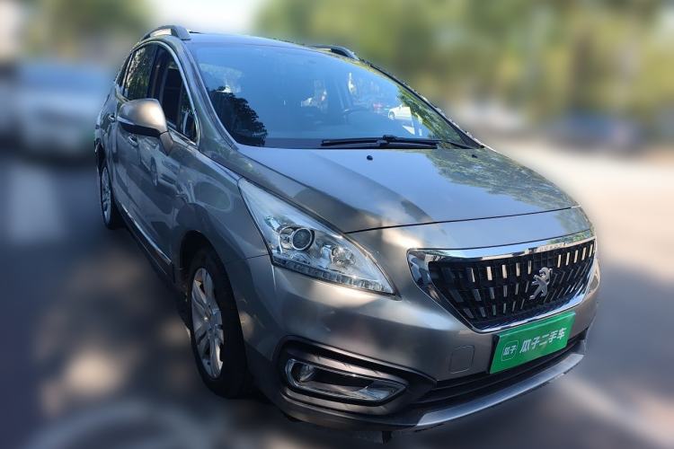Used Peugeot 3008 2016 1.6THP Automatic Standard Edition Front Right 45 Deg
