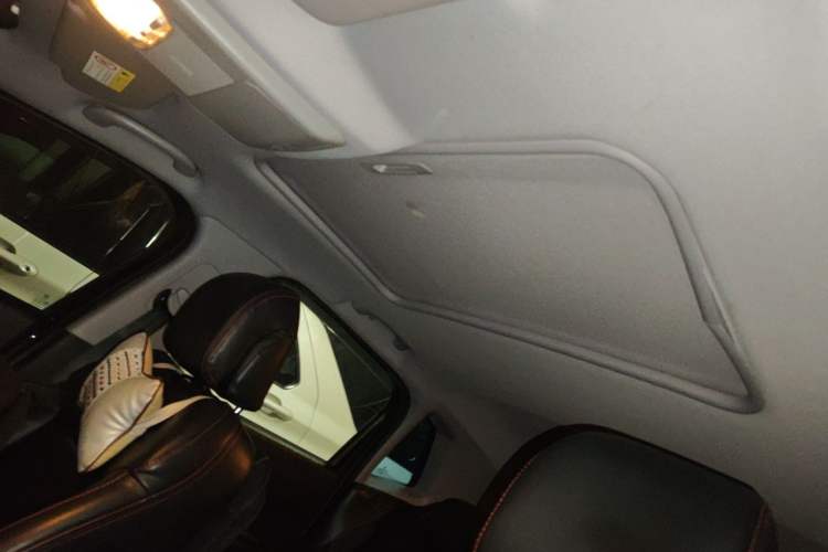 Used Peugeot 3008 2016 2.0L Automatic Classic Edition Headliner