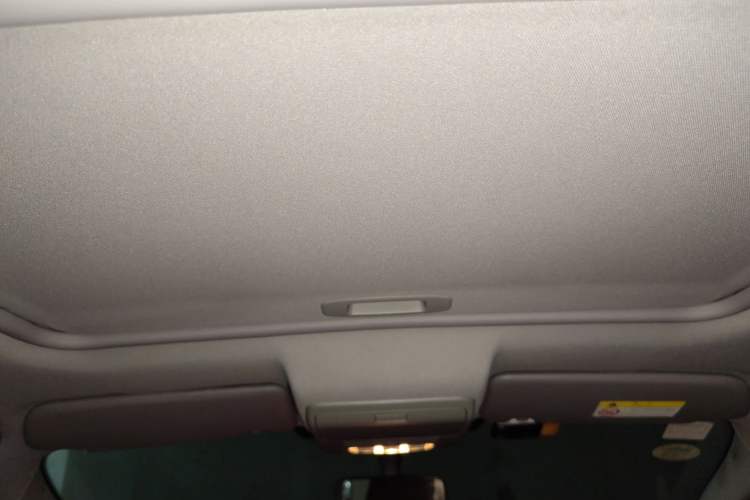 Used Peugeot 3008 2016 1.6THP Automatic Trend Edition Headliner