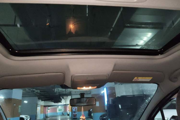 Used Peugeot 3008 2016 2.0L Automatic Standard Edition Headliner