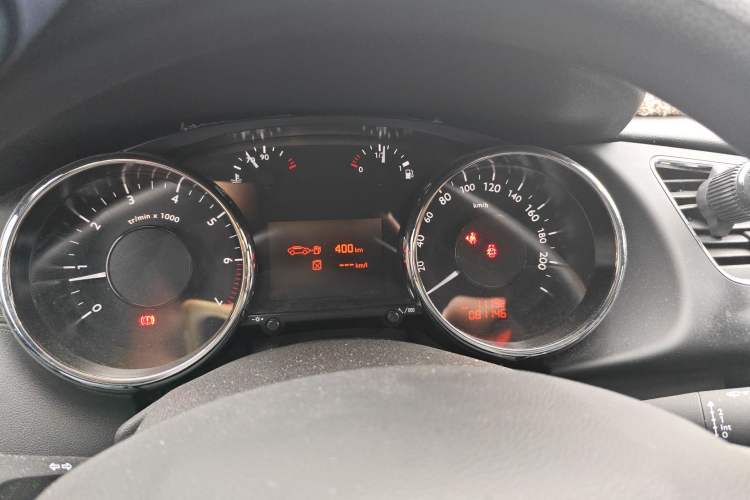 Used Peugeot 3008 2016 2.0L Manual Classic Edition Instrument Cluster