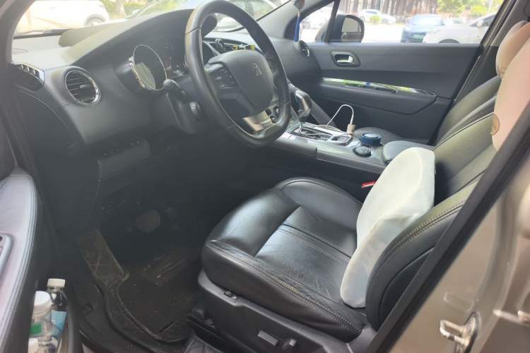 Used Peugeot 3008 2016 1.6THP Automatic Prestige Edition Left Front Seat