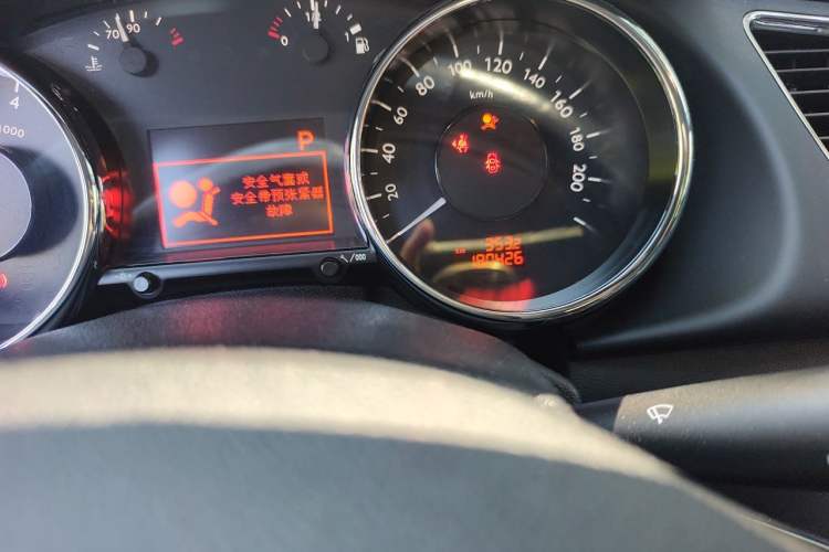 Used Peugeot 3008 2016 1.6THP Automatic Standard Edition Odometer Close Up