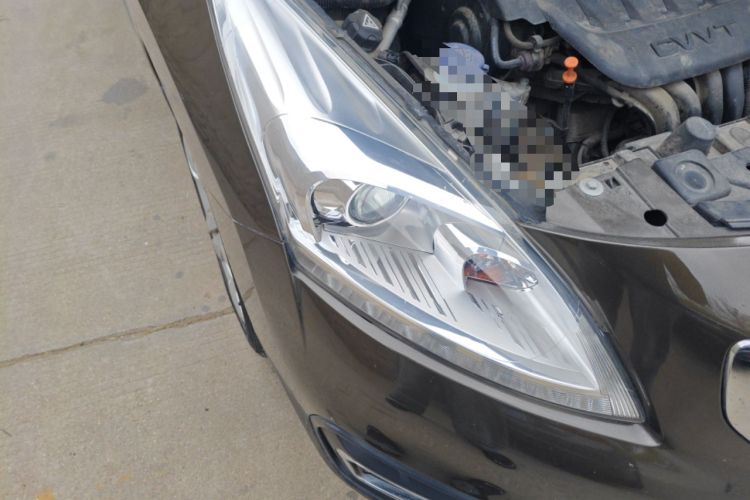 Used Peugeot 3008 2016 2.0L Manual Classic Edition Right Front Headlight