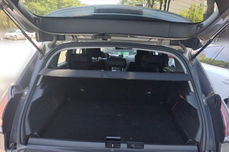 Used Peugeot 3008 2016 1.6THP Automatic Standard Edition Trunk